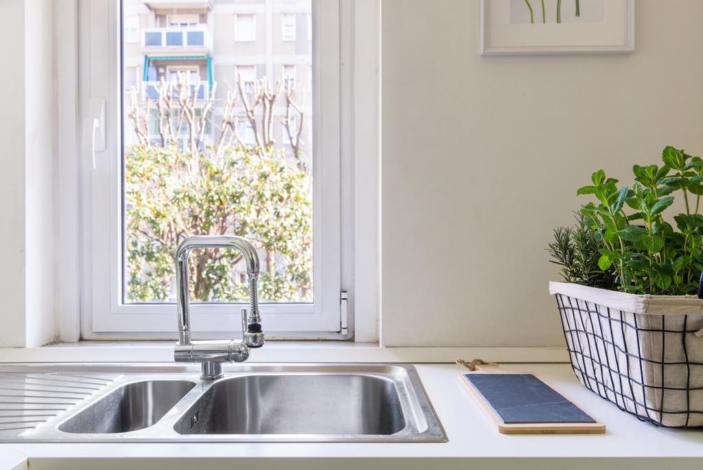 Alcuino Apartment ミラノ エクステリア 写真