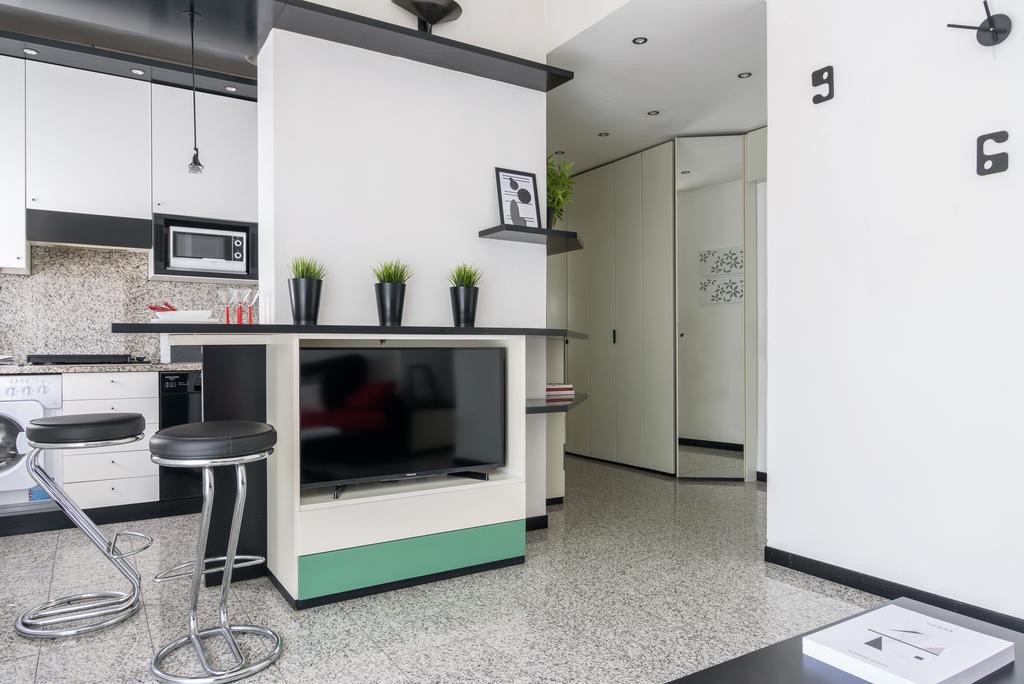 Alcuino Apartment ミラノ エクステリア 写真
