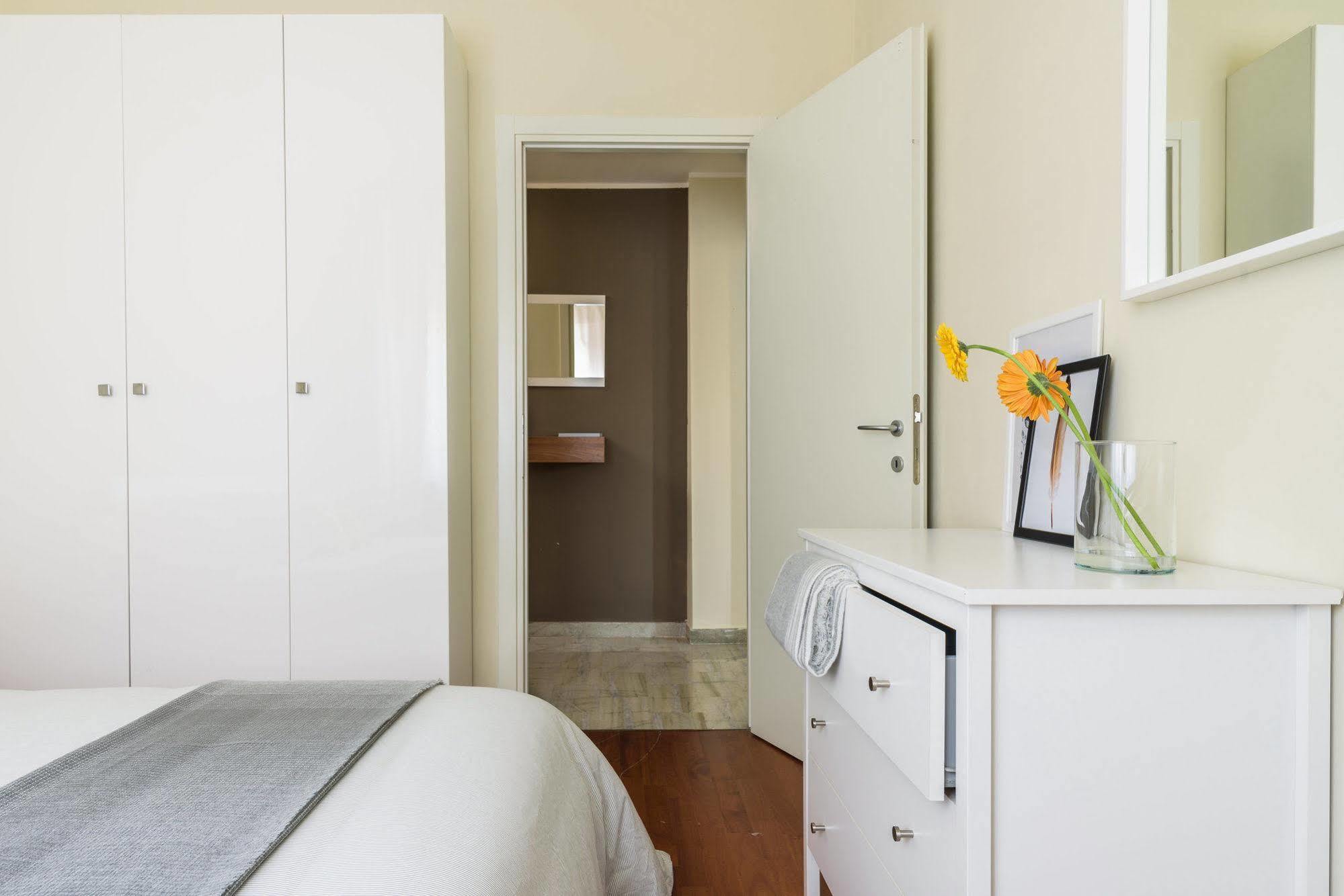 Alcuino Apartment ミラノ エクステリア 写真