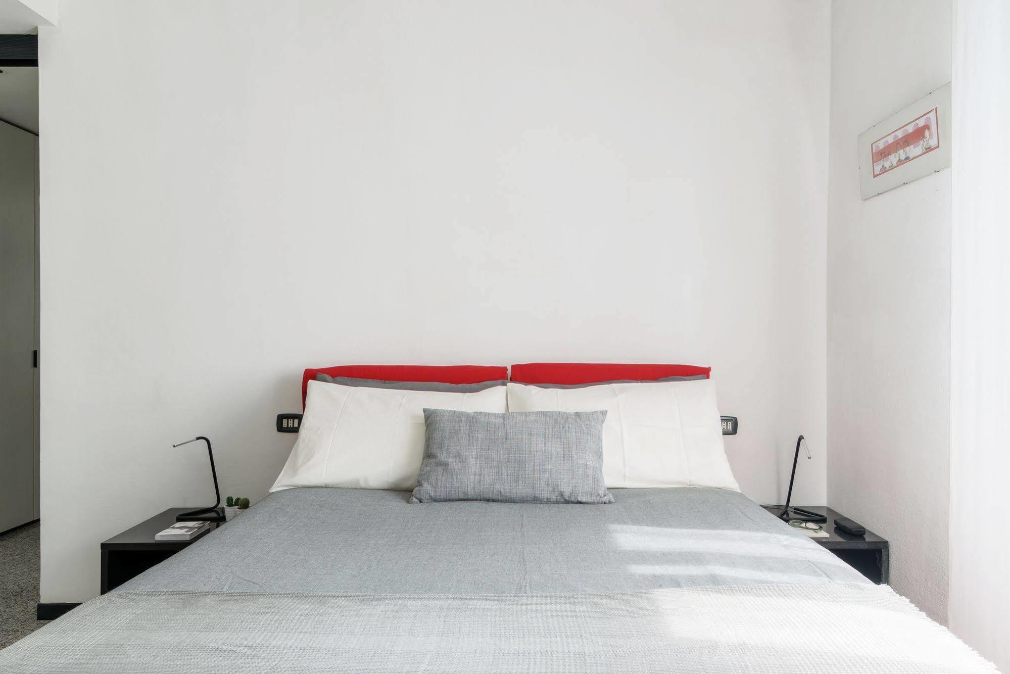 Alcuino Apartment ミラノ エクステリア 写真